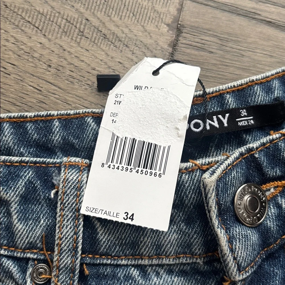 Wild Pony | NWT High-Rise Straight Leg Jeans - Light Blue Mom Jean Size 34 - Picture 7 of 13